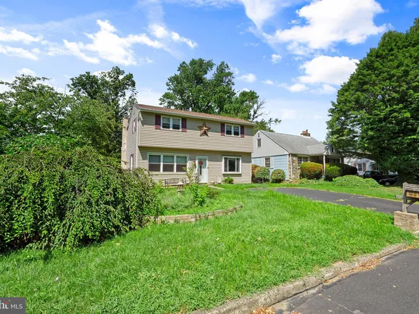 592 Claymont Ave, Langhorne, PA 19047