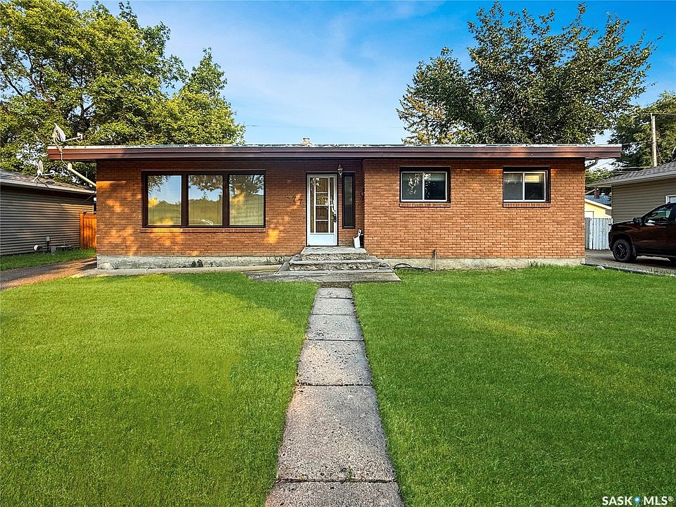 1st image of 477 3rd Avenue SE #SE