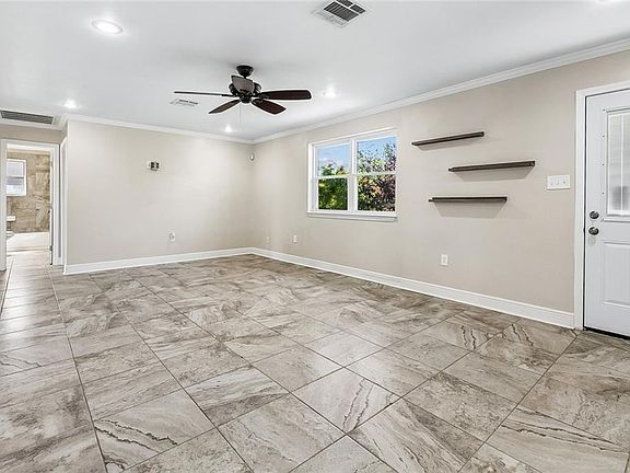3rd image of 2312 Fable St