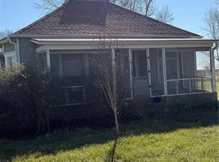 37725 Harmony Rd, Paola, KS 66071