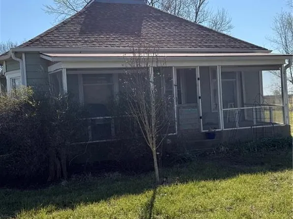 37725 Harmony Rd, Paola, KS 66071