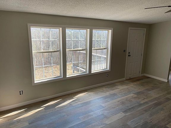 5th image of 36 Lilys Ln
