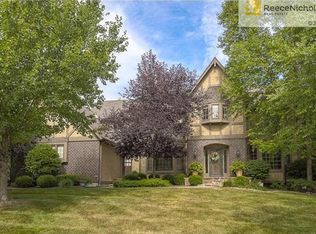 13013 Canterbury St, Leawood, KS 66209