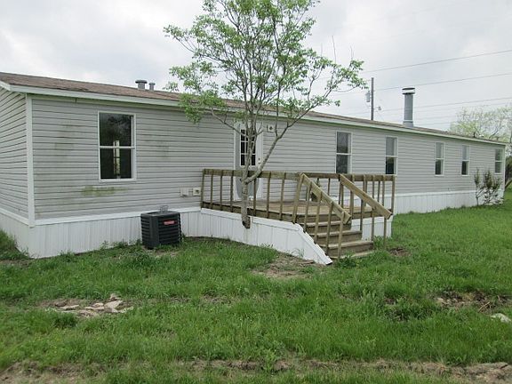 2nd image of 240 SW County Road 2344