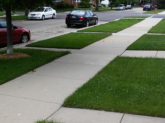 2nd image of 5249 N Moody Ave