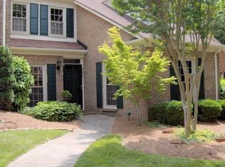 4236 Woodglen Ln, Charlotte, NC 28226