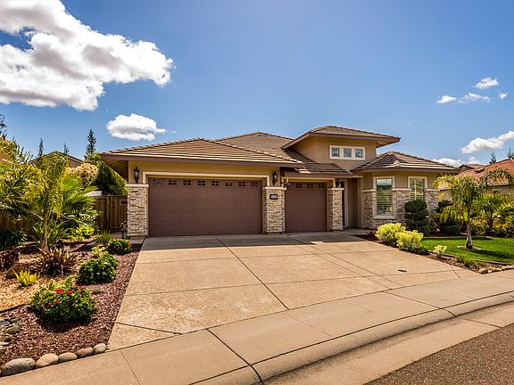 2nd image of 2085 Owl Meadow St