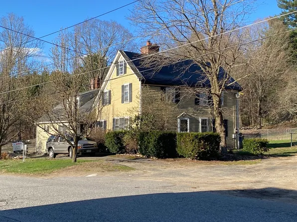 473 High St, Dunstable, MA 01827