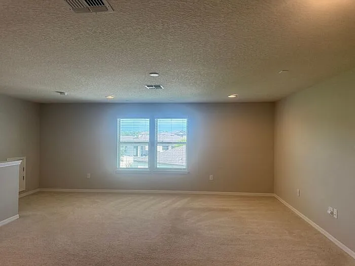 3535 Debois Ct — Photo 30