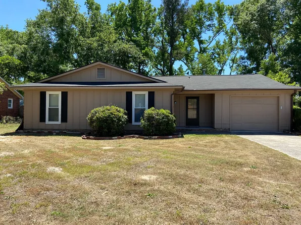4532 Hillside Dr, Evans, GA 30809