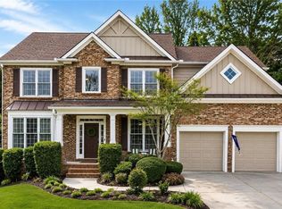 7630 Tenspeed Ct, Flowery Branch, GA 30542