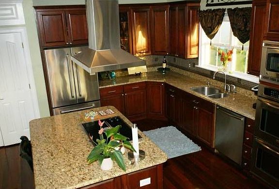 Gourmet Kitchen 2