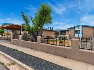 2404 Calle Loma Bonita, Santa Fe, NM 87507