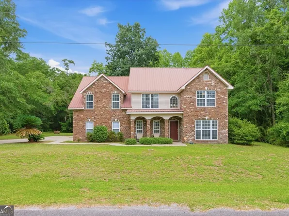 1422 Pelican Ln SE, Darien, GA 31331