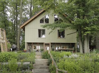 58495 Loop Rd, Three Rivers, MI 49093