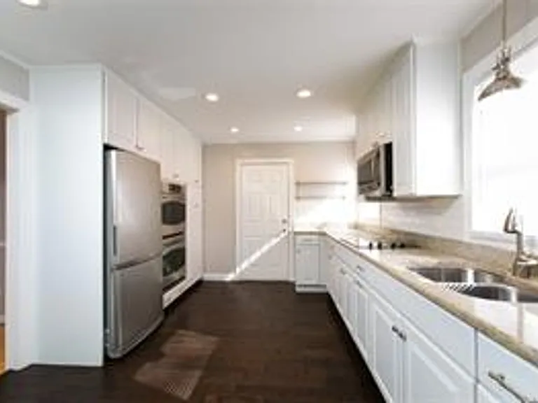 2911 Richard Pace S — Photo 34