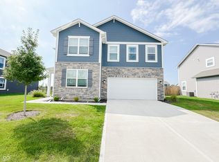 1435 Buttercup Ln, Shelbyville, IN 46176