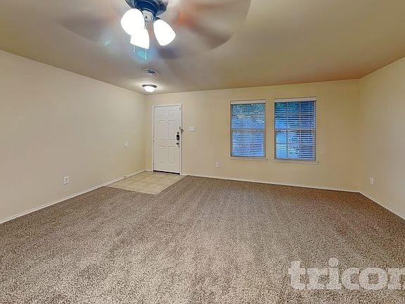 3rd image of 1248 Collett St