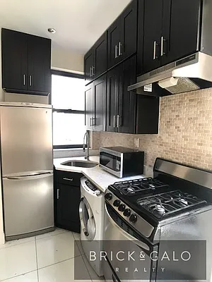 Rented by BRICK & GALO REALTY CORP | media 56