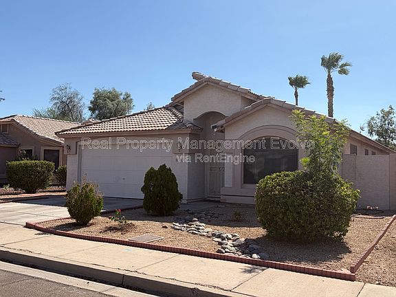 2nd image of 7816 N 54th Ln