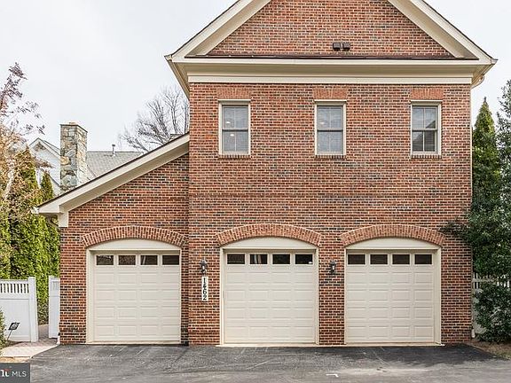 2nd image of 1462 Evans Farm Dr