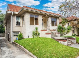 1216 Broadway St, New Orleans, LA 70118