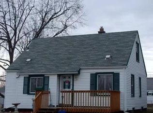 17820 Reno St, Riverview, MI 48193