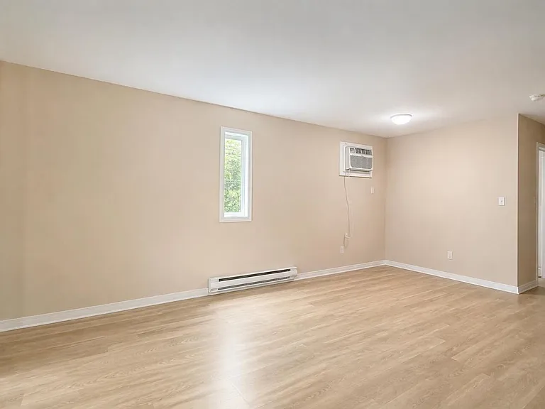 429 Bruce Ave #3 — Photo 5