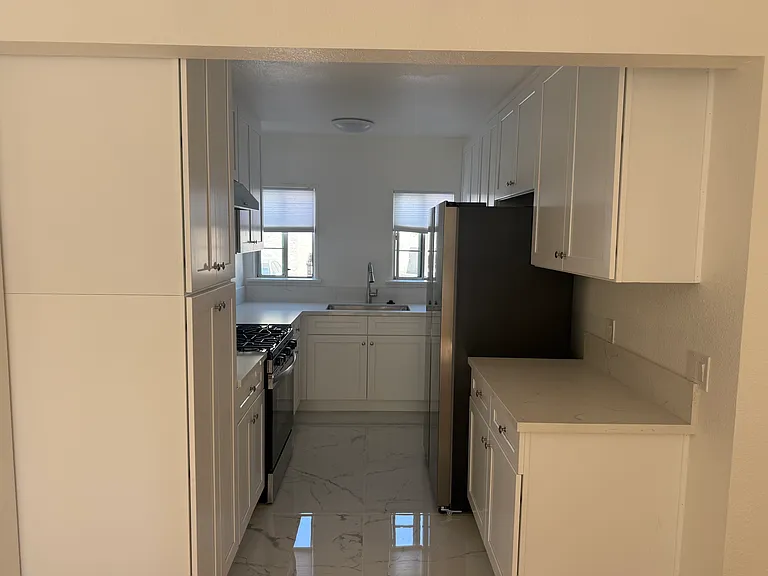 3620 W 1st St #7 — Photo 10