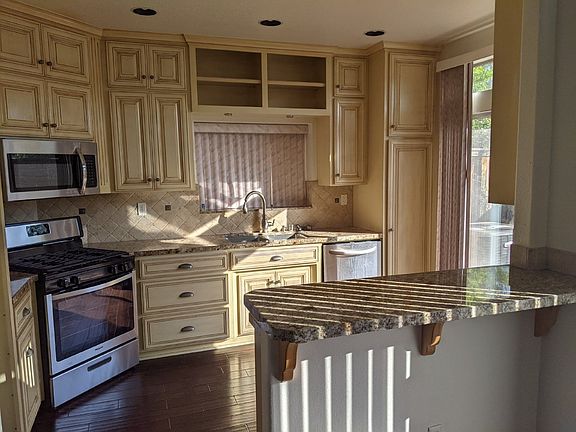 2nd image of 14131 Shore Line Dr #A