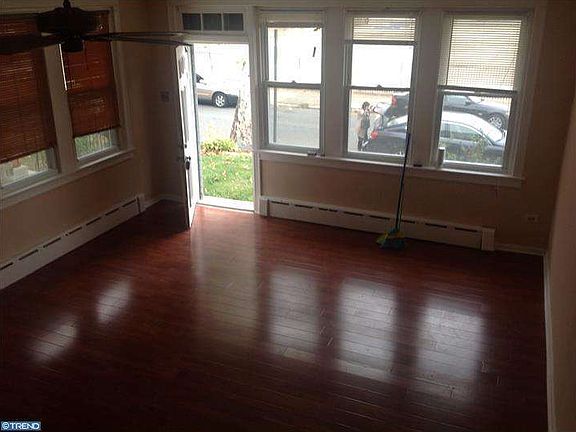 2nd image of 1352 Englewood St