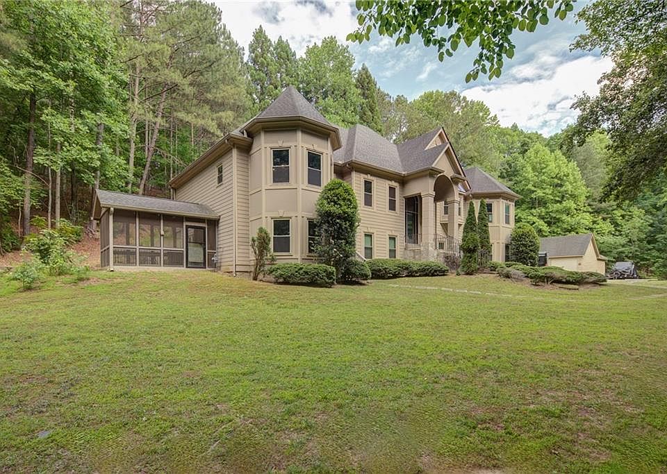 1st image of 2535 Ashford Dr