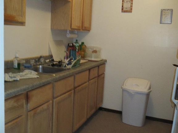 3rd image of 10047 Kennedy Ave APT 1G