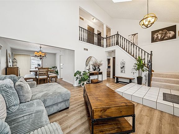4th image of 112 Shady Ln
