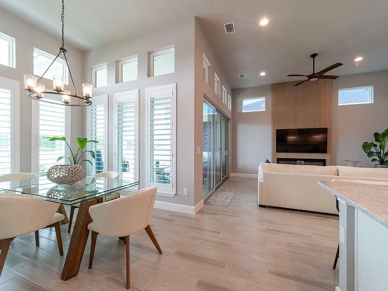 274 Azure Mist Way — Photo 35