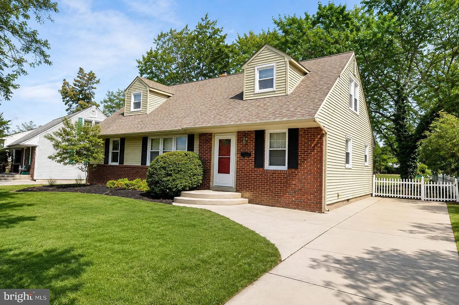 4 bed, 2.0 bath, 1650 sqft, $3,550 — Photo 1