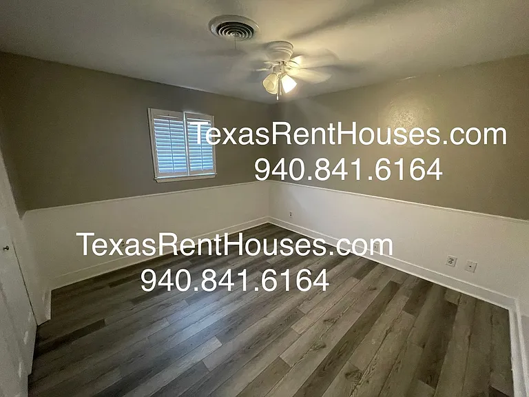 4602 Melody Ln — Photo 8