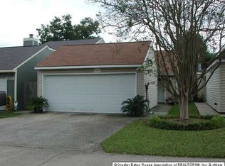 1917 Stonegate Ct, Baton Rouge, LA 70815
