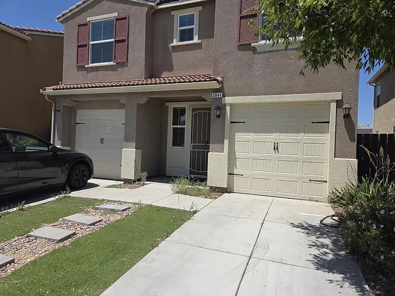 3941 Dearborn Ave — Photo 1