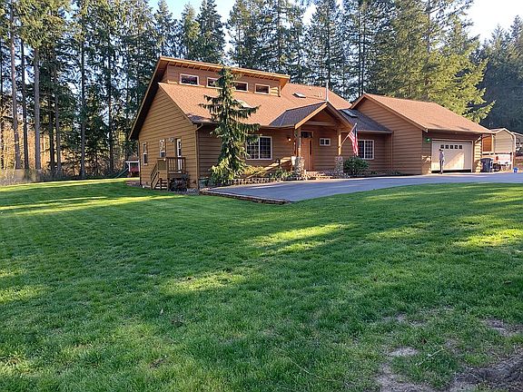 2nd image of 15659 SE 303rd Pl