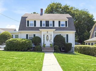 296 Lagrange St, West Roxbury, MA 02132