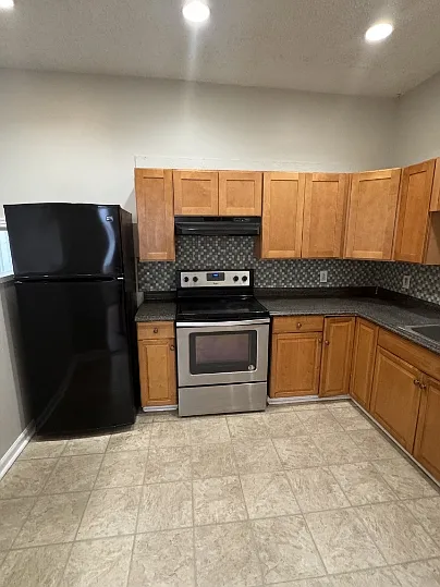 22 N Manning Blvd #2 — Photo 2