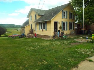 406 N Washington St, Hanover, IL 61041