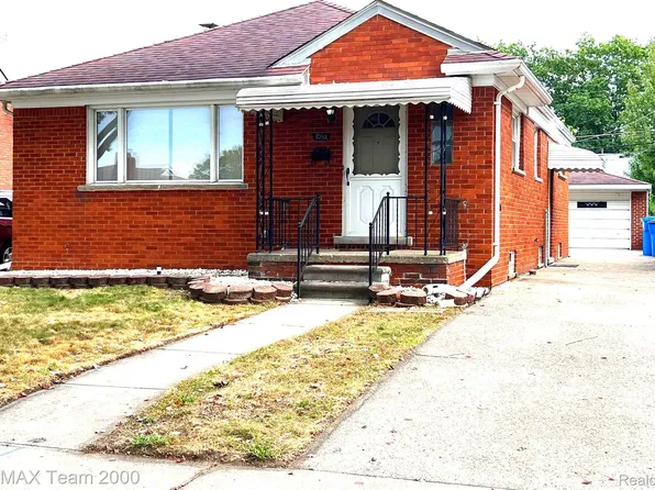 8252 Dale St, Dearborn Heights, MI 48127