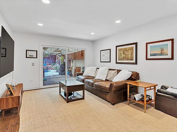 2nd image of 1456 Cactusridge St
