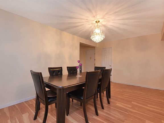5th image of 31-90 140th St #F