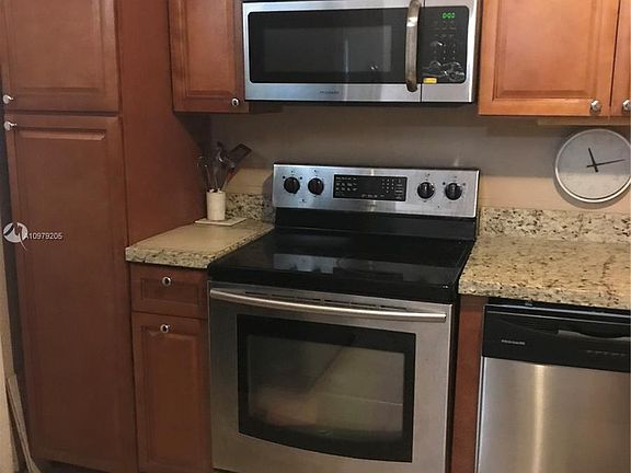 2nd image of 9159 SW 77th Ave APT 403