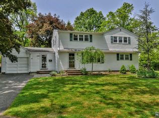 405 Gregory Rd, Paramus, NJ 07652