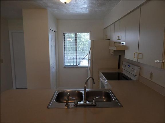 5th image of 22523 Westchester Blvd #F