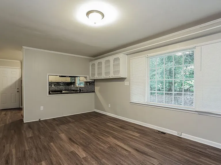 4605 Greenspring Rd — Photo 4
